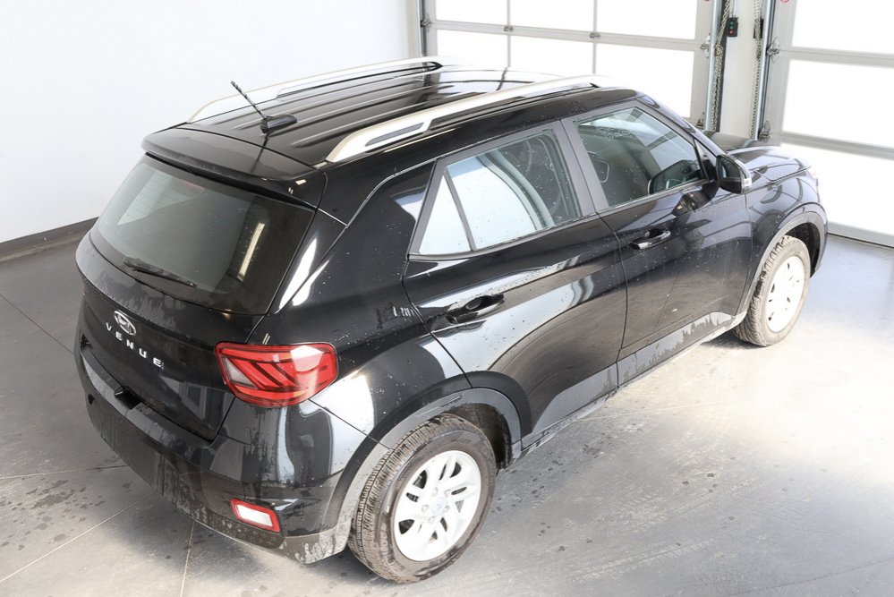 Hyundai Venue Preferred Automatique 2023 à St-Jean-Sur-Richelieu, Québec - 7 - w1024h768px