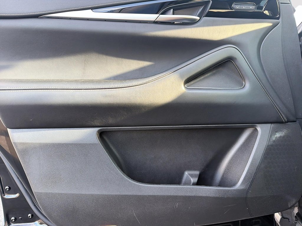 Infiniti QX60 PURE AWD TOIT-PANORAMIQUE 2024 à St-Jean-Sur-Richelieu, Québec - 11 - w1024h768px