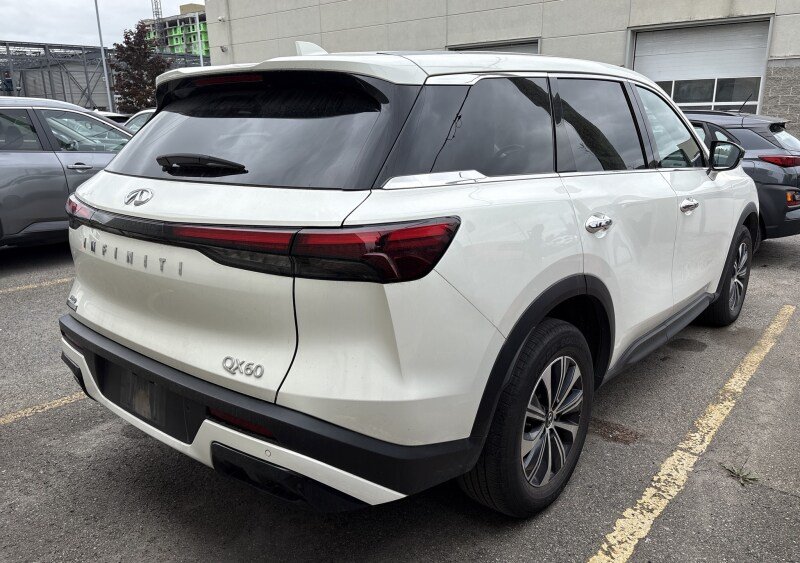 Infiniti QX60 PURE AWD TOIT-PANORAMIQUE 2024 à St-Jean-Sur-Richelieu, Québec - 4 - w1024h768px
