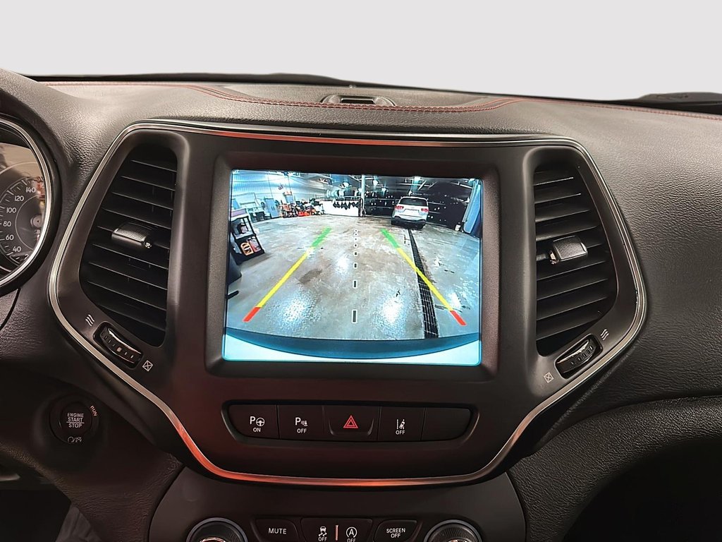 Jeep Cherokee Trailhawk Elite 2021 à St-Jean-Sur-Richelieu, Québec - 18 - w1024h768px