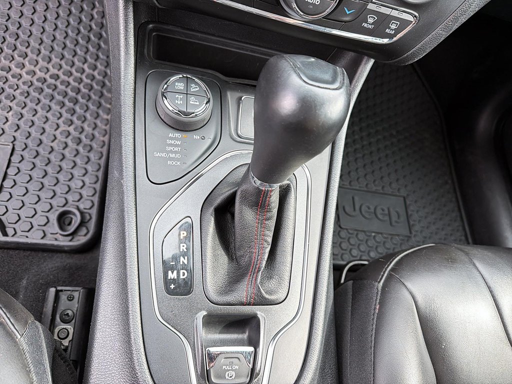 2021 Jeep Cherokee Trailhawk in St-Jean-Sur-Richelieu, Quebec - 15 - w1024h768px