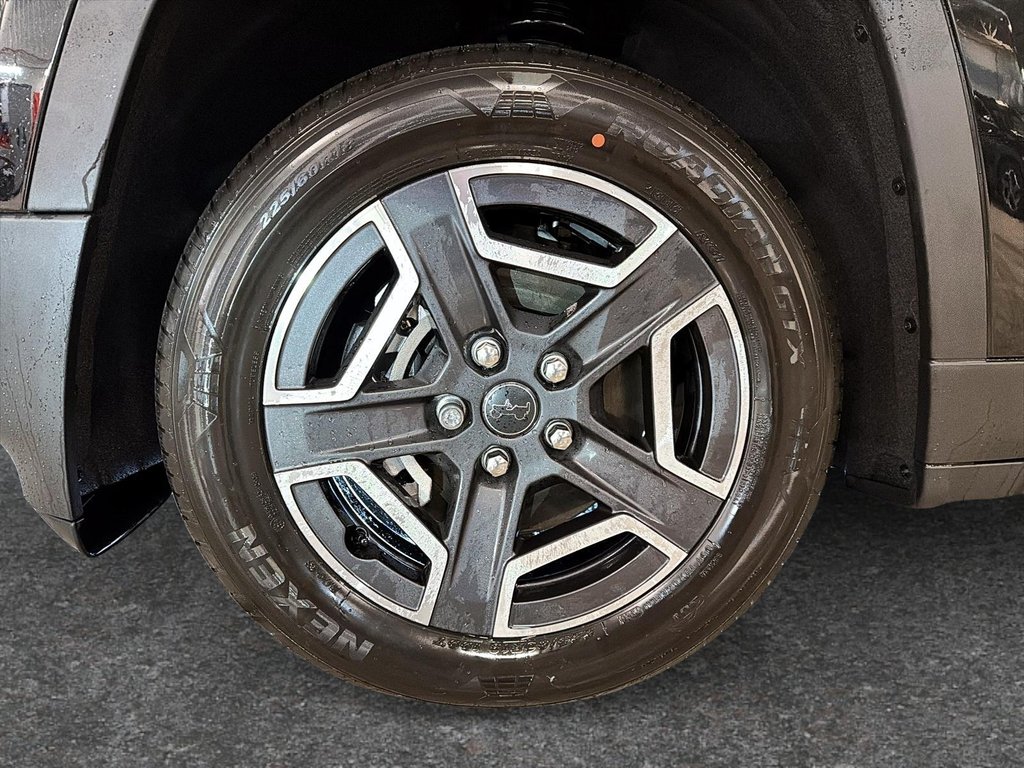 Jeep Cherokee LIMITED 2026 à Sherbrooke, Québec - 7 - w1024h768px