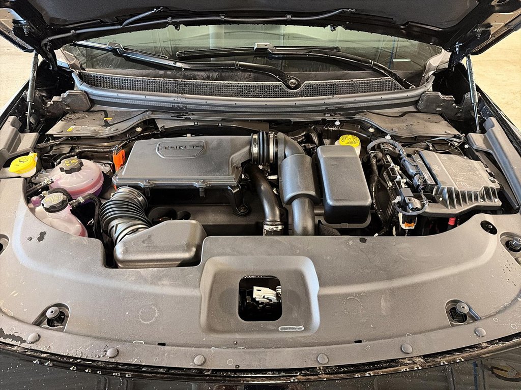 Jeep Cherokee LIMITED 2026 à Sherbrooke, Québec - 8 - w1024h768px