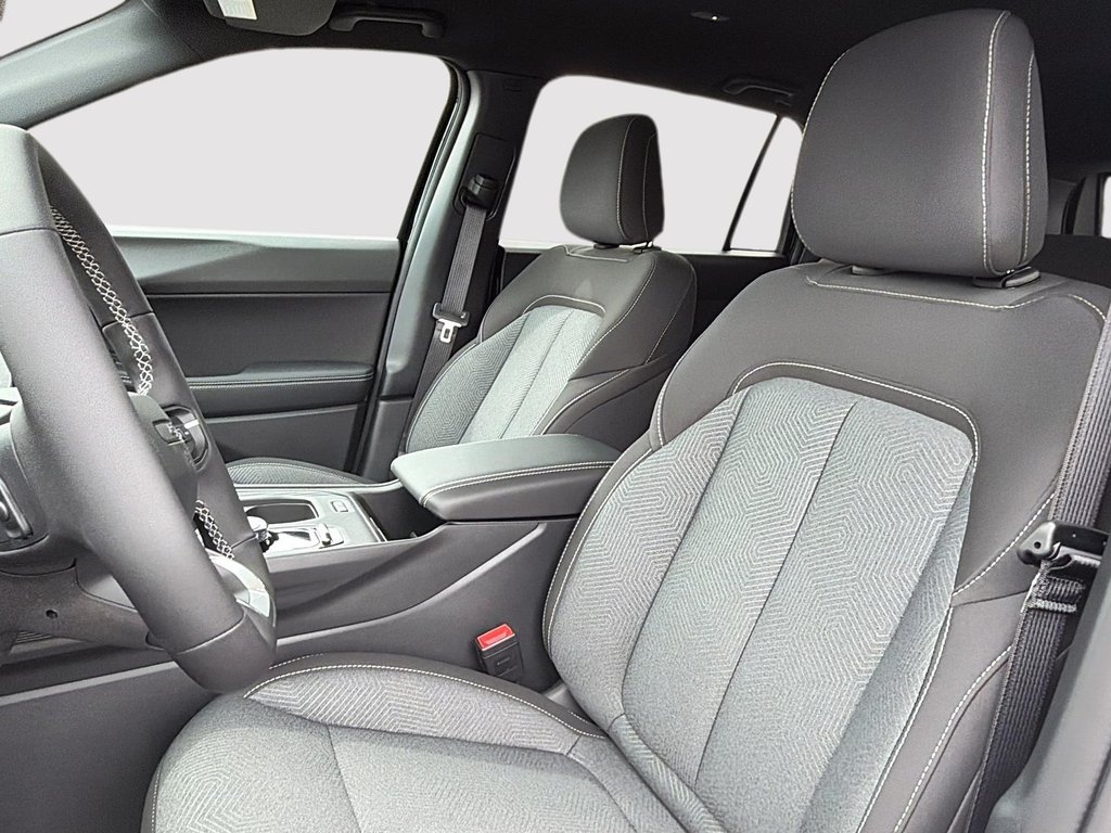2026 Jeep Cherokee LAREDO in Sherbrooke, Quebec - 8 - w1024h768px