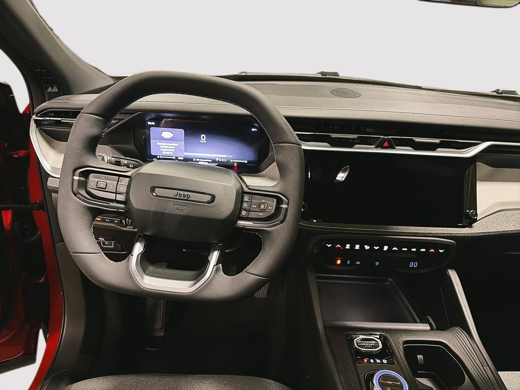 2026 Jeep Cherokee Laredo in St-Jean-Sur-Richelieu, Quebec - 10 - w1024h768px