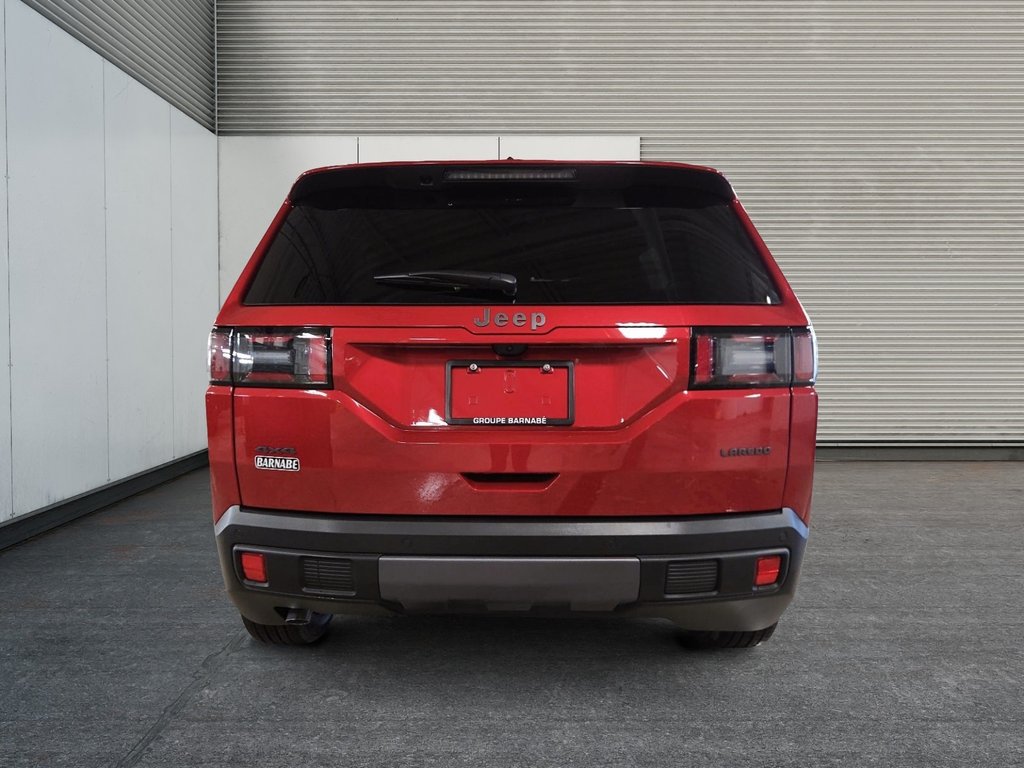 Jeep Cherokee LAREDO 2026 à St-Jean-Sur-Richelieu, Québec - 3 - w1024h768px