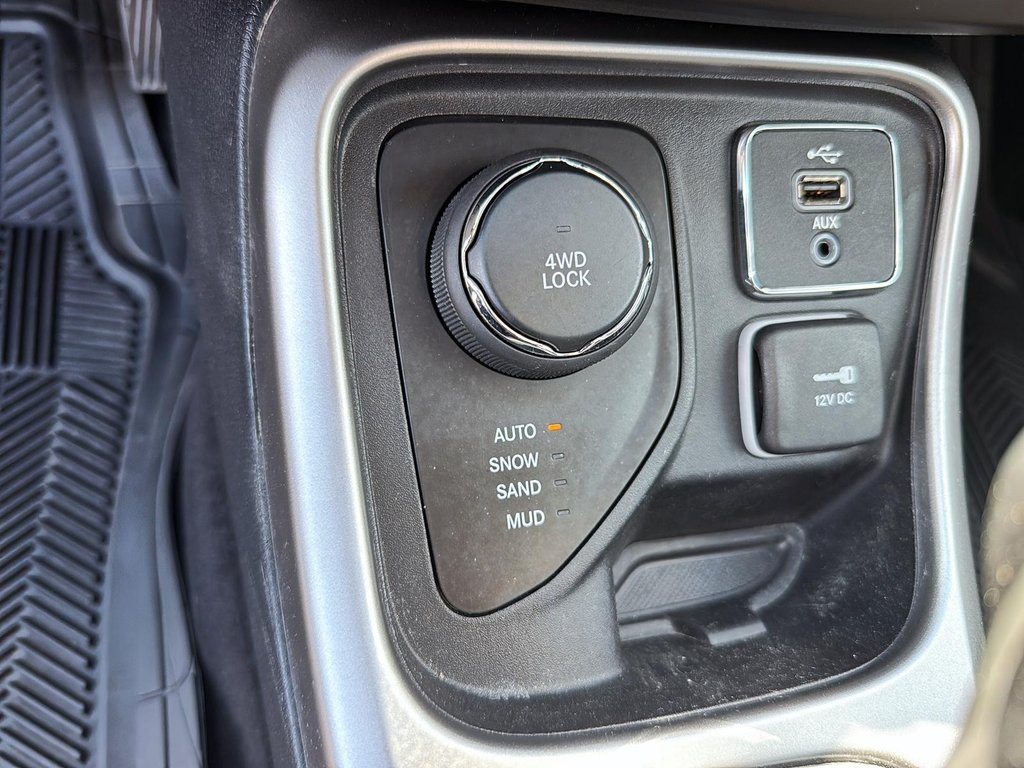 Jeep Compass North 2018 à St-Jean-Sur-Richelieu, Québec - 16 - w1024h768px