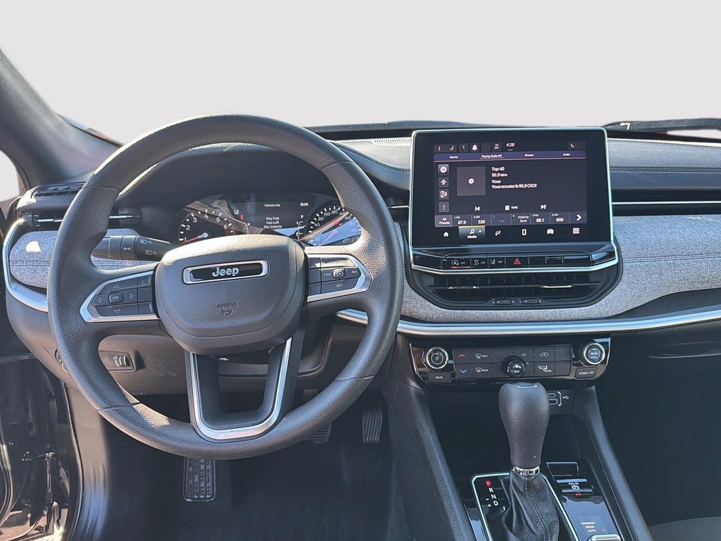 Jeep Compass Sport 4X4 2024 à St-Jean-Sur-Richelieu, Québec - 10 - w1024h768px