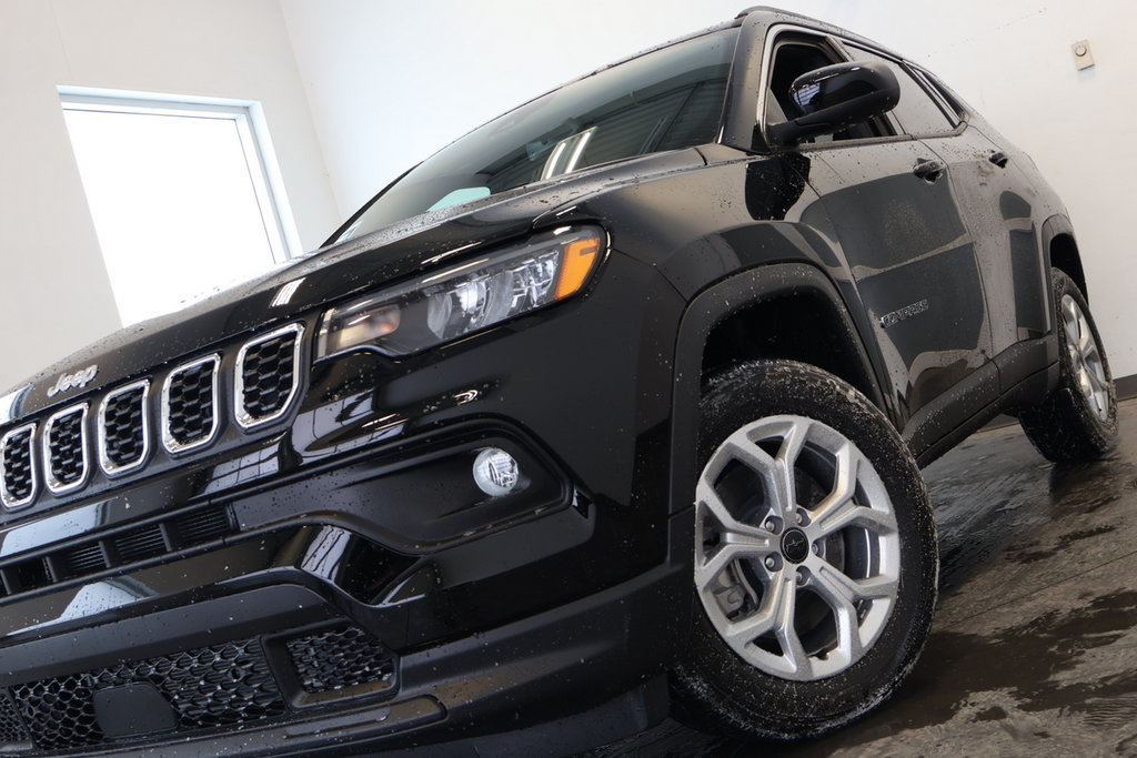 Jeep Compass NORTH 2025 à St-Jean-Sur-Richelieu, Québec - 2 - w1024h768px