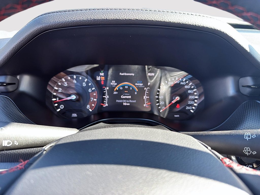 2025 Jeep Compass TRAILHAWK in St-Jean-Sur-Richelieu, Quebec - 12 - w1024h768px