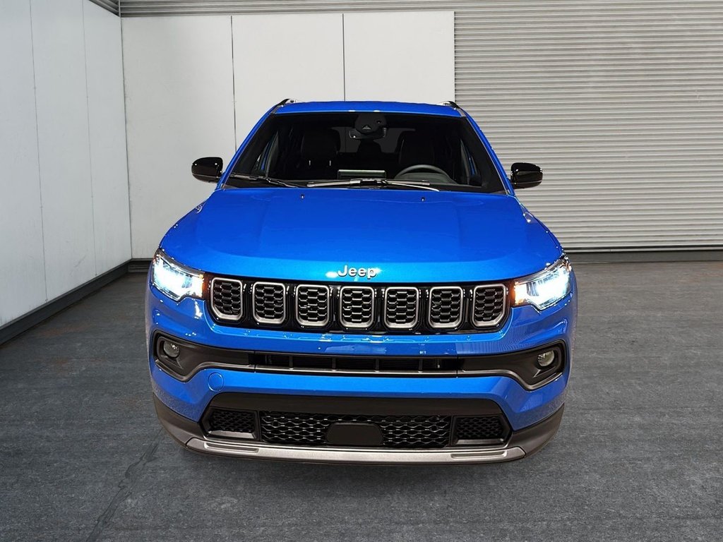 2025 Jeep Compass Altitude in St-Jean-Sur-Richelieu, Quebec - 2 - w1024h768px