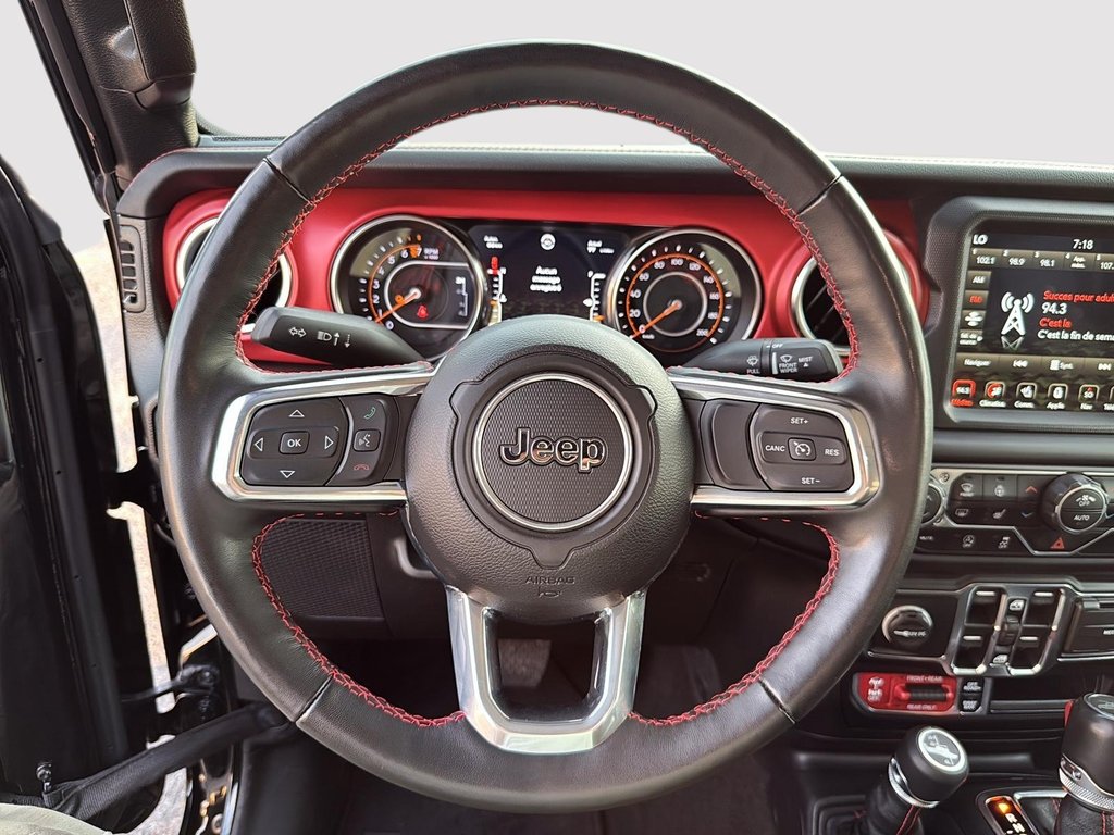 Jeep Gladiator Rubicon V6 Cuir - Navigation 2023 à St-Jean-Sur-Richelieu, Québec - 12 - w1024h768px
