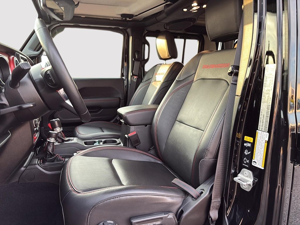 Jeep Gladiator Rubicon V6 Cuir - Navigation 2023 à St-Jean-Sur-Richelieu, Québec - 9 - w1024h768px