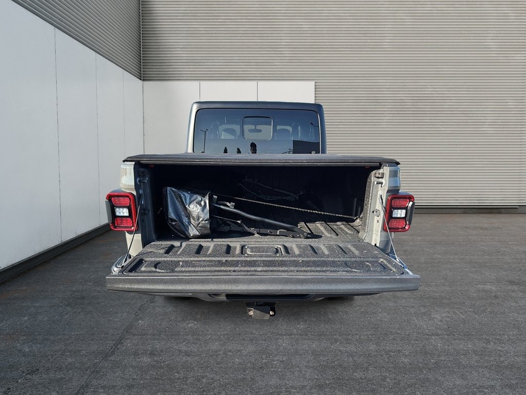 Jeep Gladiator Mojave 2023 à St-Jean-Sur-Richelieu, Québec - 17 - w1024h768px