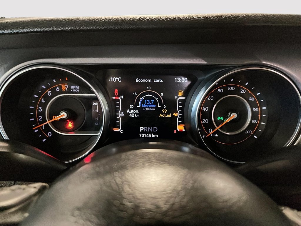 Jeep Gladiator Willys 2023 à St-Jean-Sur-Richelieu, Québec - 13 - w1024h768px