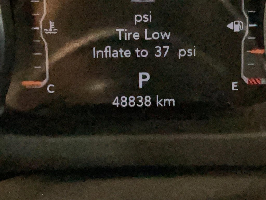 2023 Jeep Gladiator RUBICON 4X4 // SIÈGES ET VOLANT CHAUFFANTS in St-Jean-Sur-Richelieu, Quebec - 12 - w1024h768px