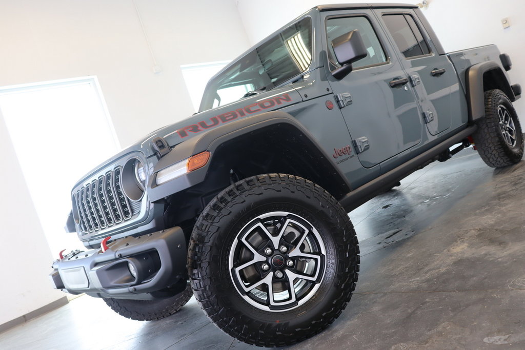 2024  Gladiator RUBICON in Sherbrooke, Quebec - 2 - w1024h768px