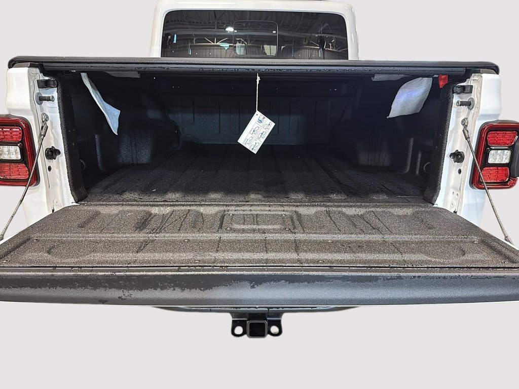 Jeep Gladiator Rubicon X 2026 à St-Jean-Sur-Richelieu, Québec - 17 - w1024h768px