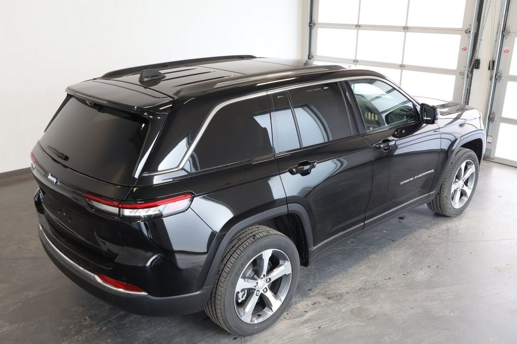 Jeep Grand Cherokee 4xe  2023 à St-Jean-Sur-Richelieu, Québec - 5 - w1024h768px