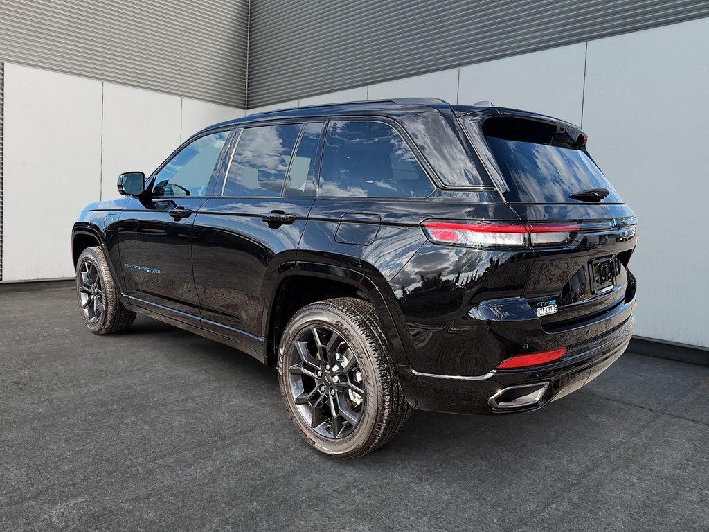 Jeep Grand Cherokee 4xe 30th Anniversary 2023 à St-Jean-Sur-Richelieu, Québec - 4 - w1024h768px