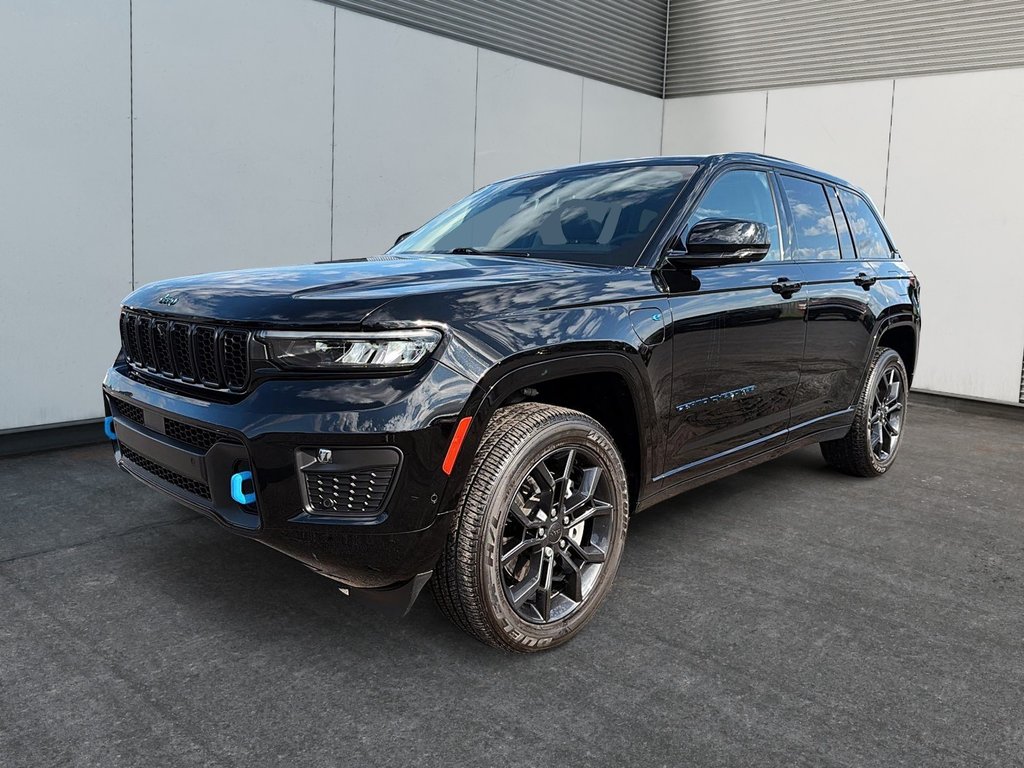 Jeep Grand Cherokee 4xe 30th Anniversary 2023 à St-Jean-Sur-Richelieu, Québec - 1 - w1024h768px