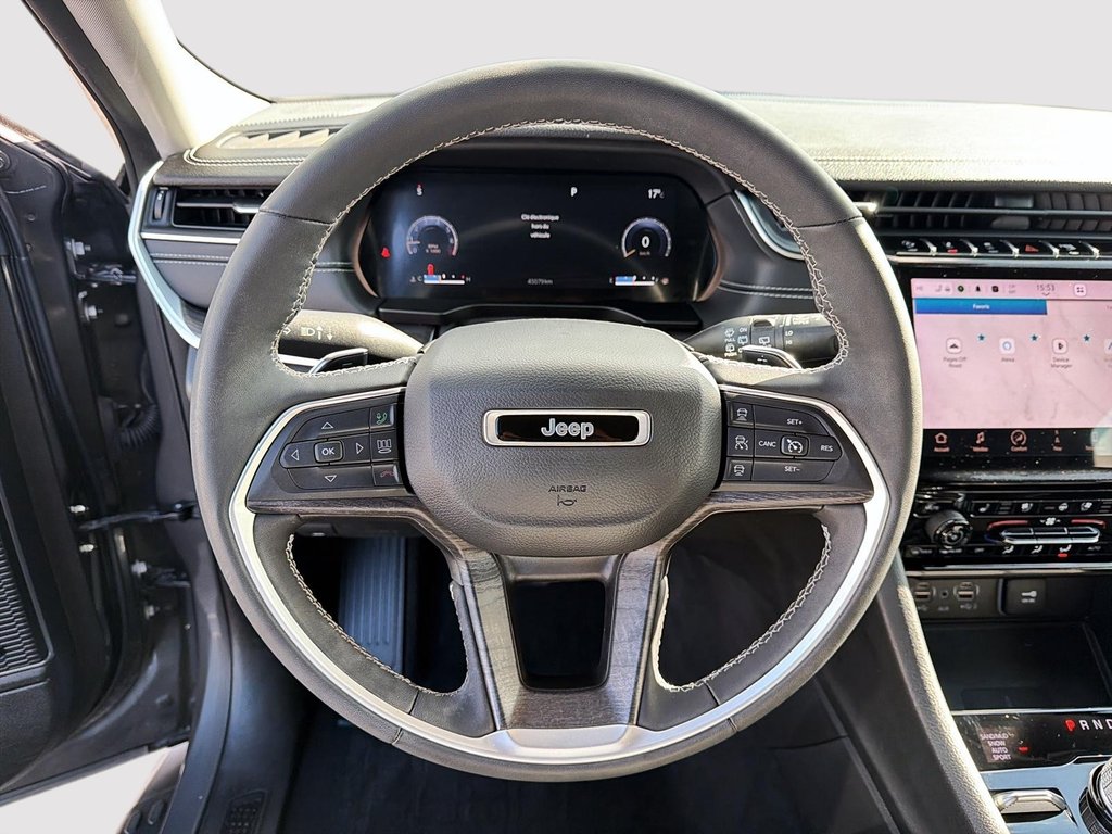 2023 Jeep Grand Cherokee L Limited in St-Jean-Sur-Richelieu, Quebec - 12 - w1024h768px