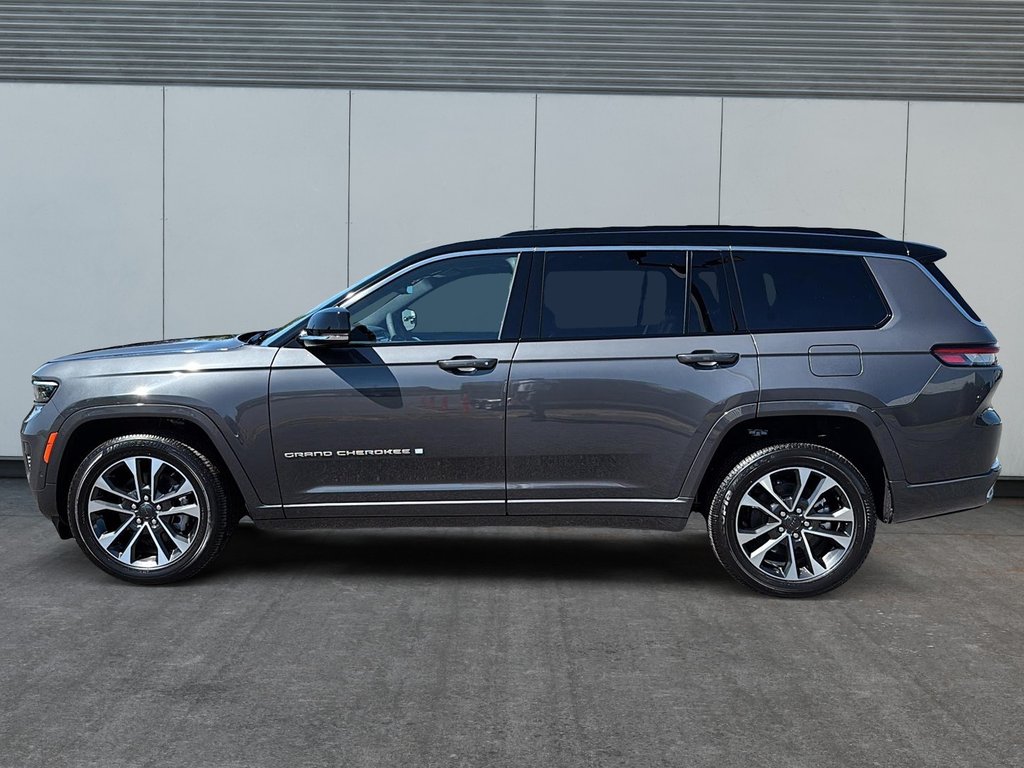 Jeep Grand Cherokee L OVERLAND 2025 à Sherbrooke, Québec - 5 - w1024h768px