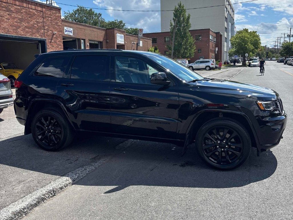 Jeep GRAND CHEROKEE WK Altitude 2022 à St-Jean-Sur-Richelieu, Québec - 4 - w1024h768px