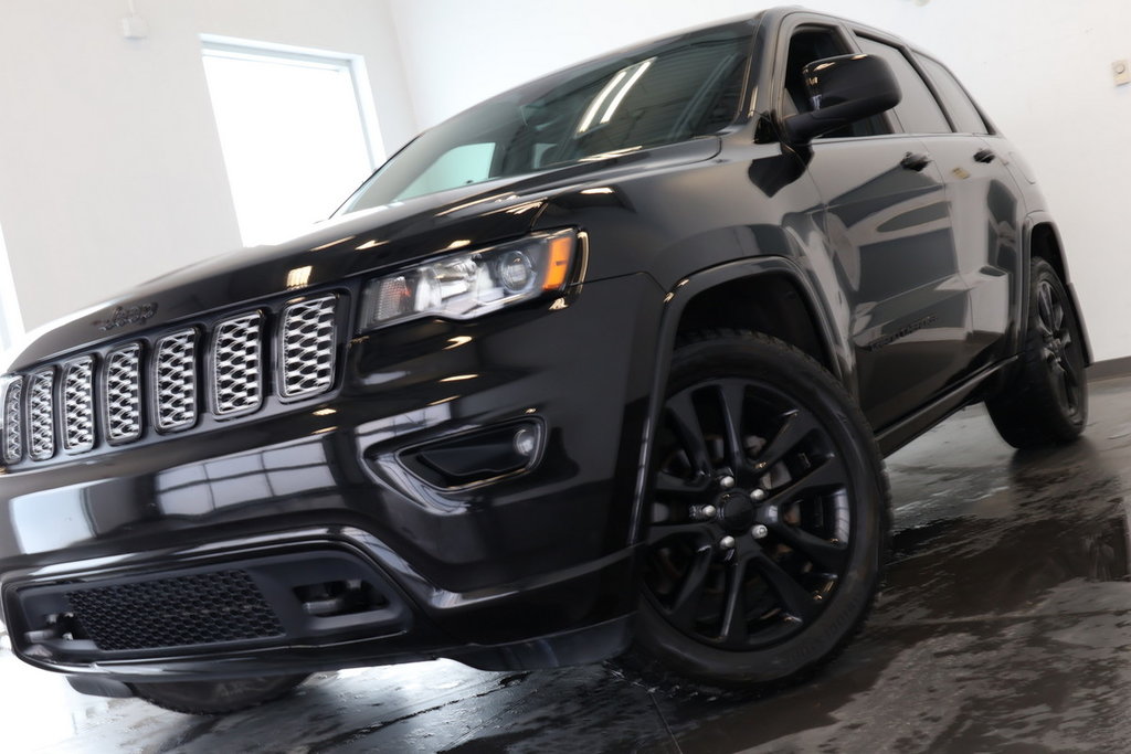 Jeep Grand Cherokee Altitude Toit-GPS-Cuir 2019 à St-Jean-Sur-Richelieu, Québec - 2 - w1024h768px