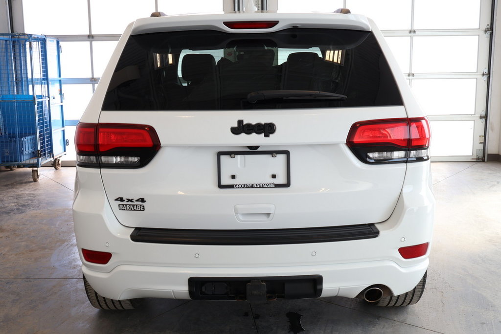 2020 Jeep Grand Cherokee Altitude 4X4 in St-Jean-Sur-Richelieu, Quebec - 6 - w1024h768px