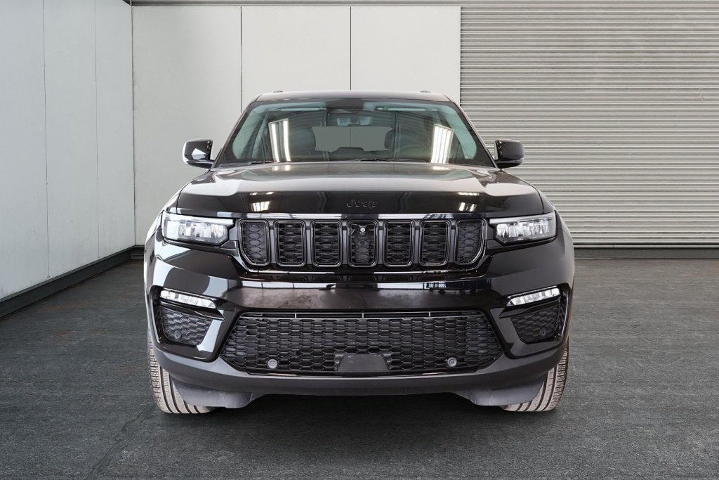 Jeep Grand Cherokee LIMITED 2023 à St-Jean-Sur-Richelieu, Québec - 3 - w1024h768px