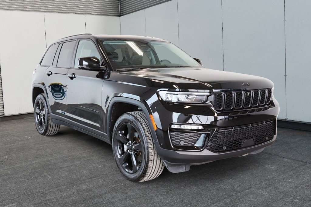 Jeep Grand Cherokee LIMITED 2023 à St-Jean-Sur-Richelieu, Québec - 4 - w1024h768px
