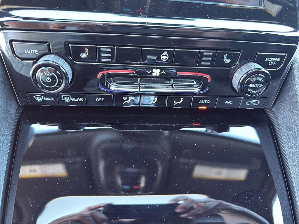 2024 Jeep Grand Cherokee Altitude in St-Jean-Sur-Richelieu, Quebec - 14 - w1024h768px