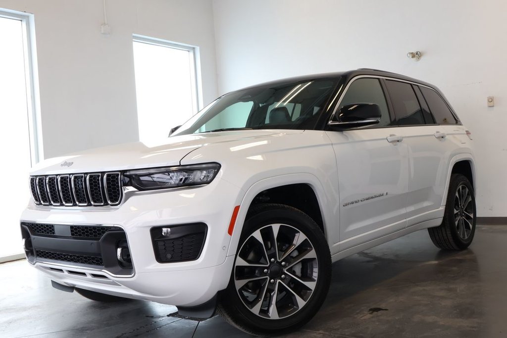 Jeep Grand Cherokee OVERLAND 2025 à Sherbrooke, Québec - 1 - w1024h768px