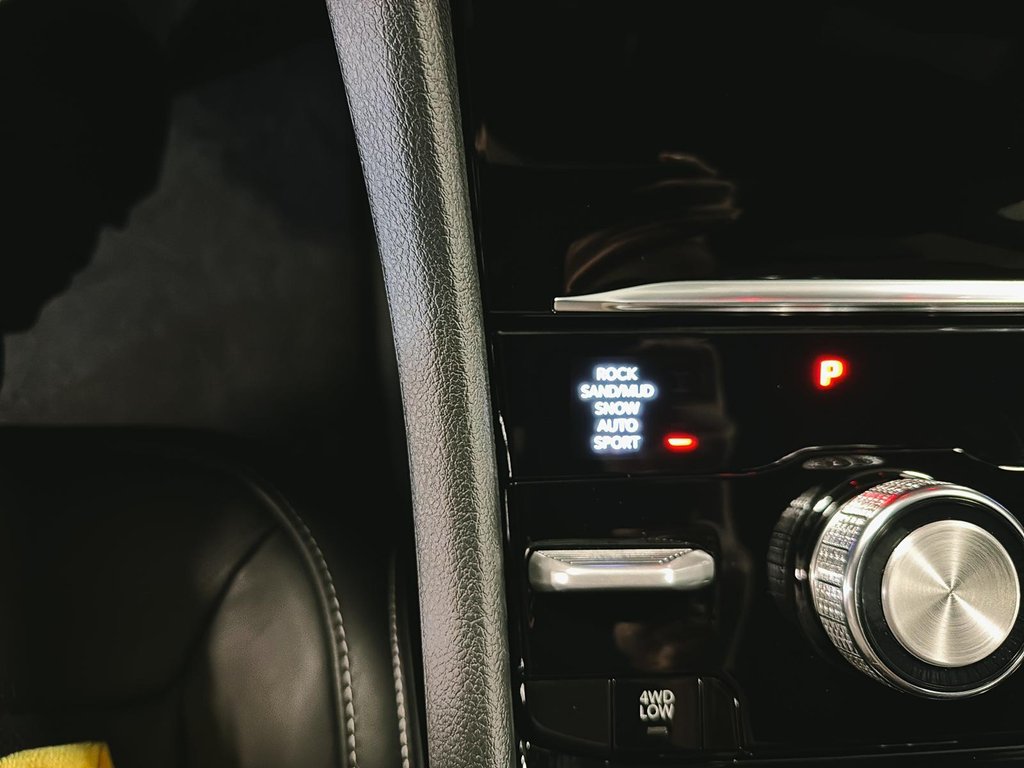 Jeep Grand Cherokee OVERLAND 2025 à St-Jean-Sur-Richelieu, Québec - 16 - w1024h768px