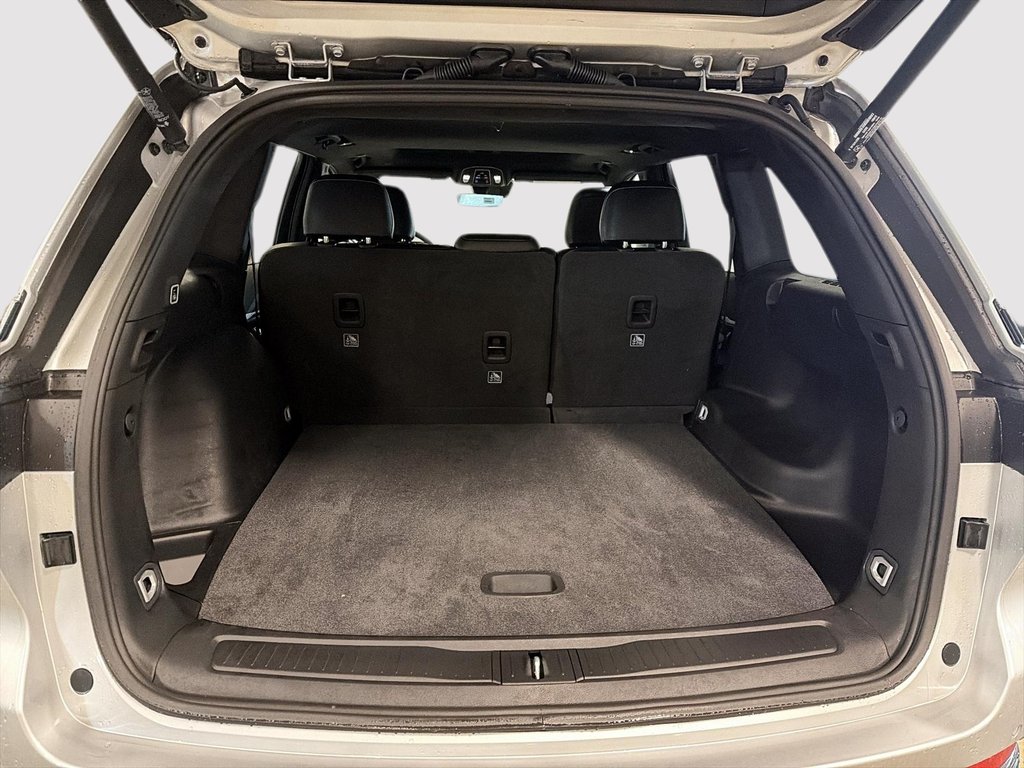 Jeep Grand Cherokee ALTITUDE 2026 à St-Jean-Sur-Richelieu, Québec - 6 - w1024h768px