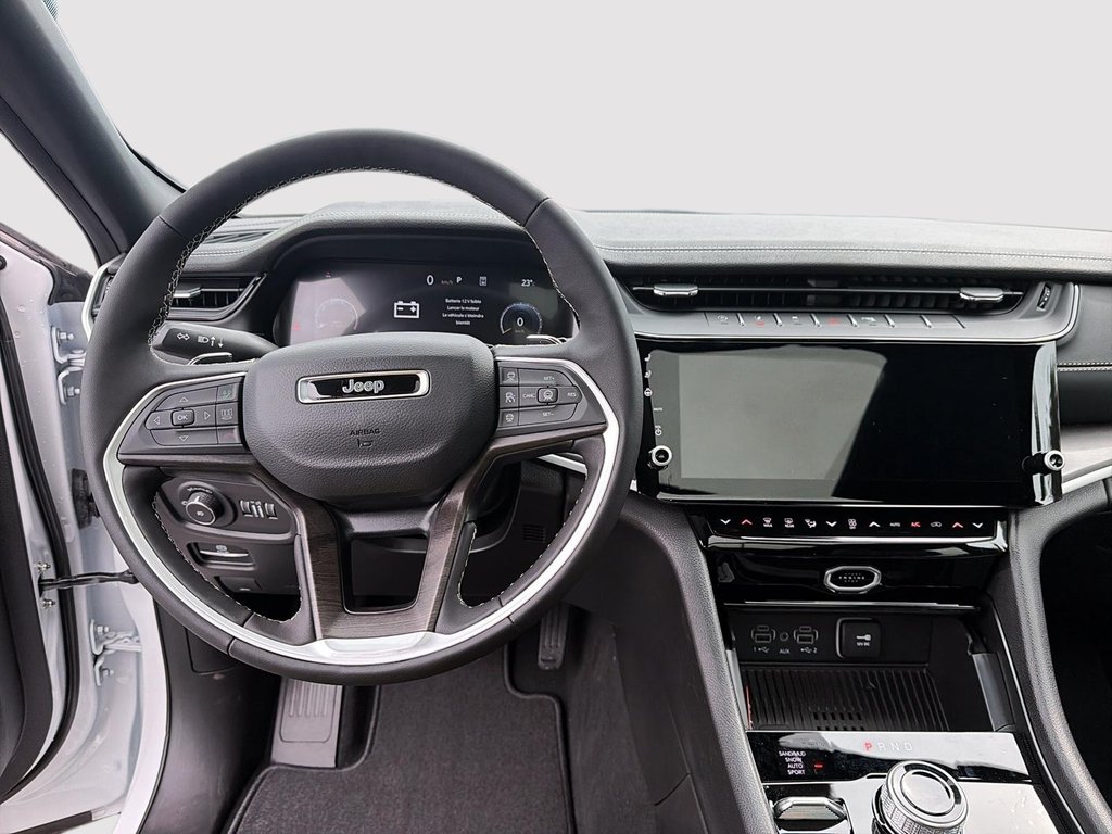 2026 Jeep Grand Cherokee LIMITED RESERVE in Sherbrooke, Quebec - 9 - w1024h768px