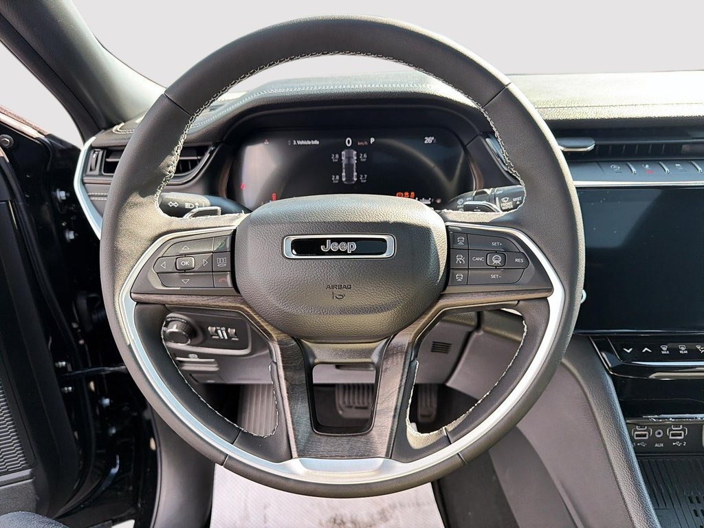 2026 Jeep Grand Cherokee ALTITUDE in Sherbrooke, Quebec - 11 - w1024h768px