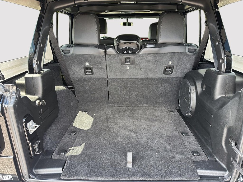 Jeep WRANGLER 4-Door Rubicon Sky One Touch 2023 à Saint-Hyacinthe, Québec - 6 - w1024h768px
