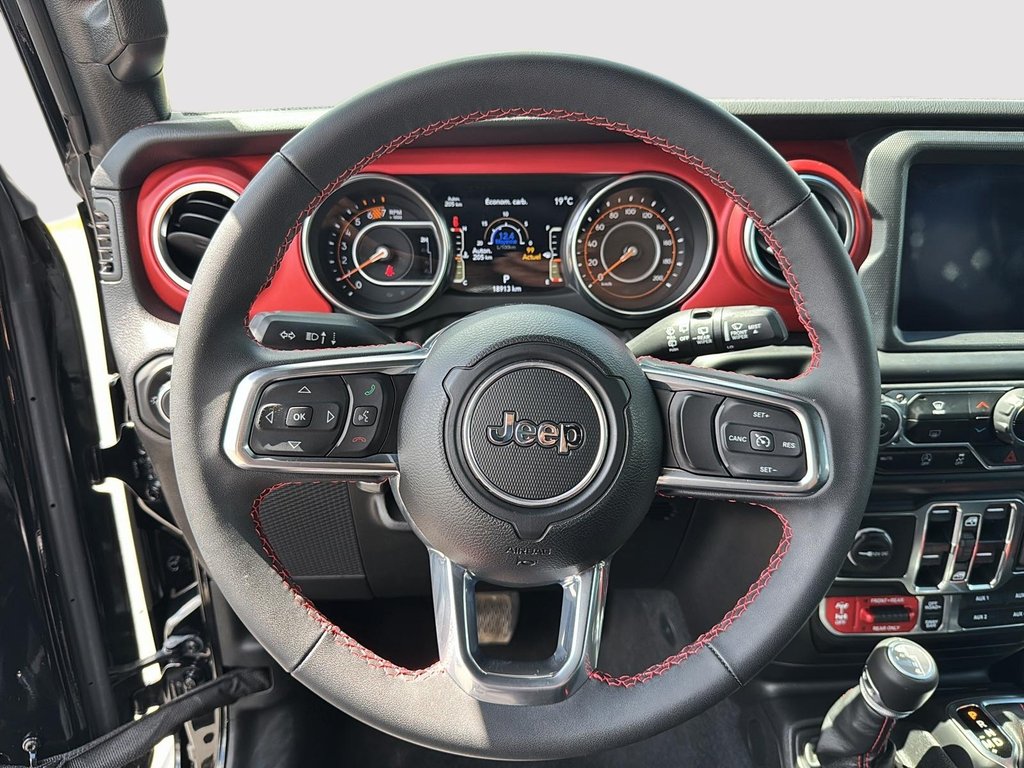 Jeep WRANGLER 4-Door Rubicon Sky One Touch 2023 à Saint-Hyacinthe, Québec - 12 - w1024h768px