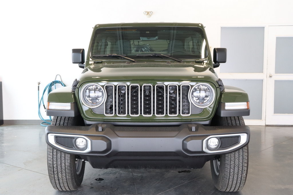 WRANGLER 4-Door SAHARA 2024 à Sherbrooke, Québec - 3 - w1024h768px