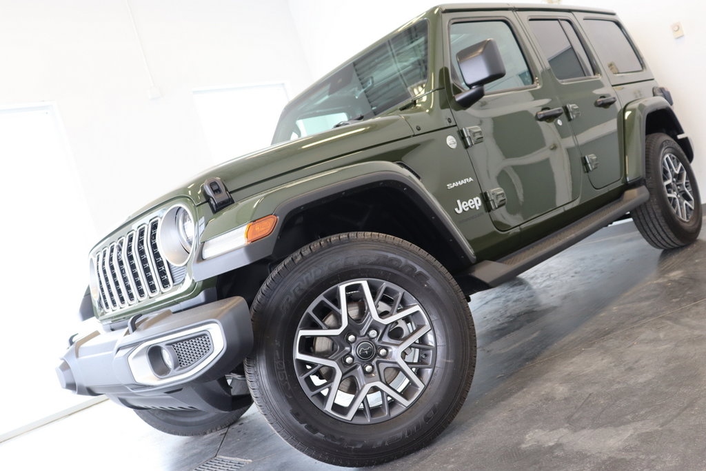 WRANGLER 4-Door SAHARA 2024 à Sherbrooke, Québec - 2 - w1024h768px