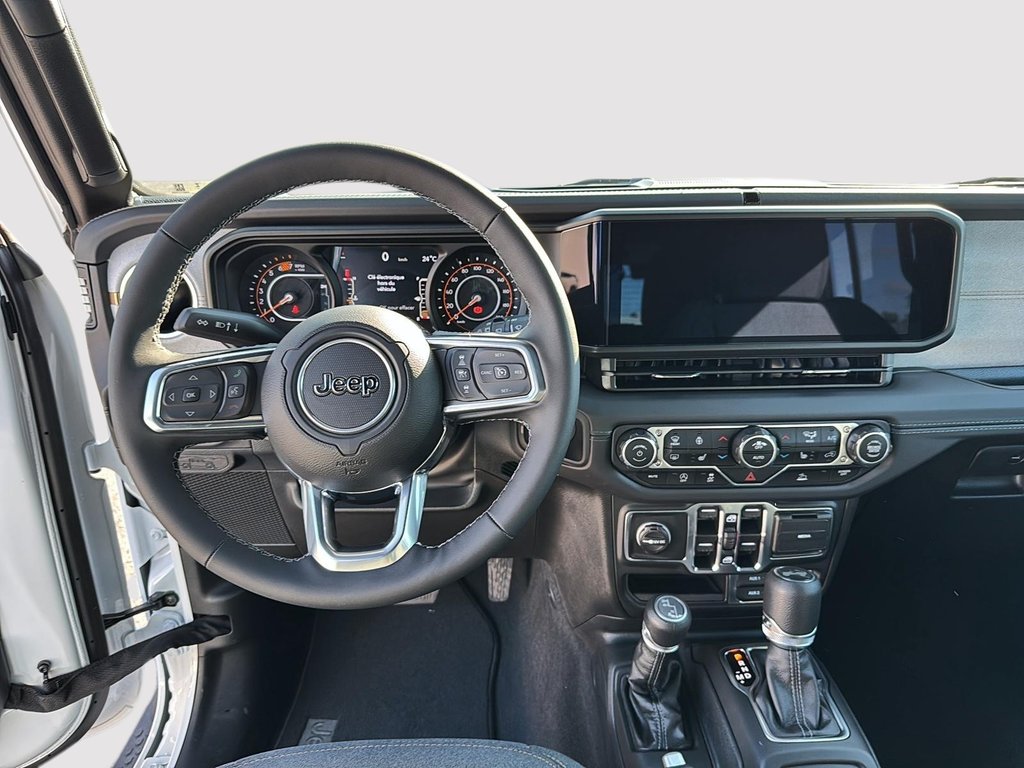 Jeep WRANGLER 4-Door SAHARA 2025 à St-Jean-Sur-Richelieu, Québec - 10 - w1024h768px