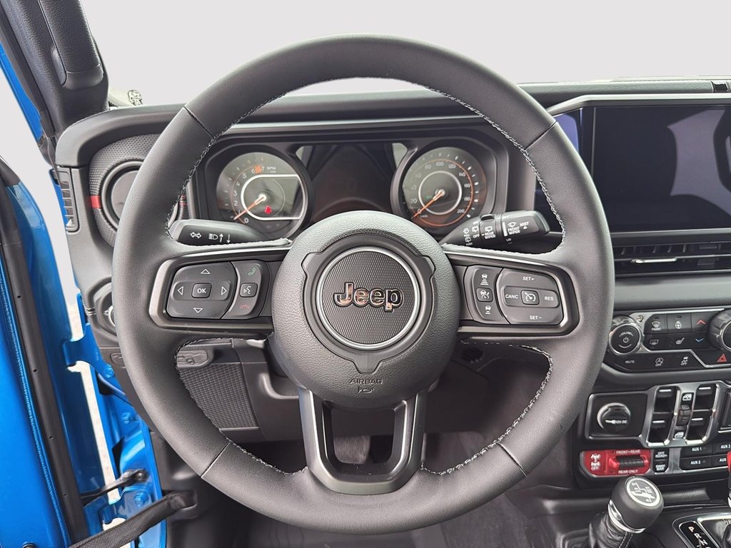 Jeep WRANGLER 4-Door RUBICON X 2025 à Sherbrooke, Québec - 12 - w1024h768px