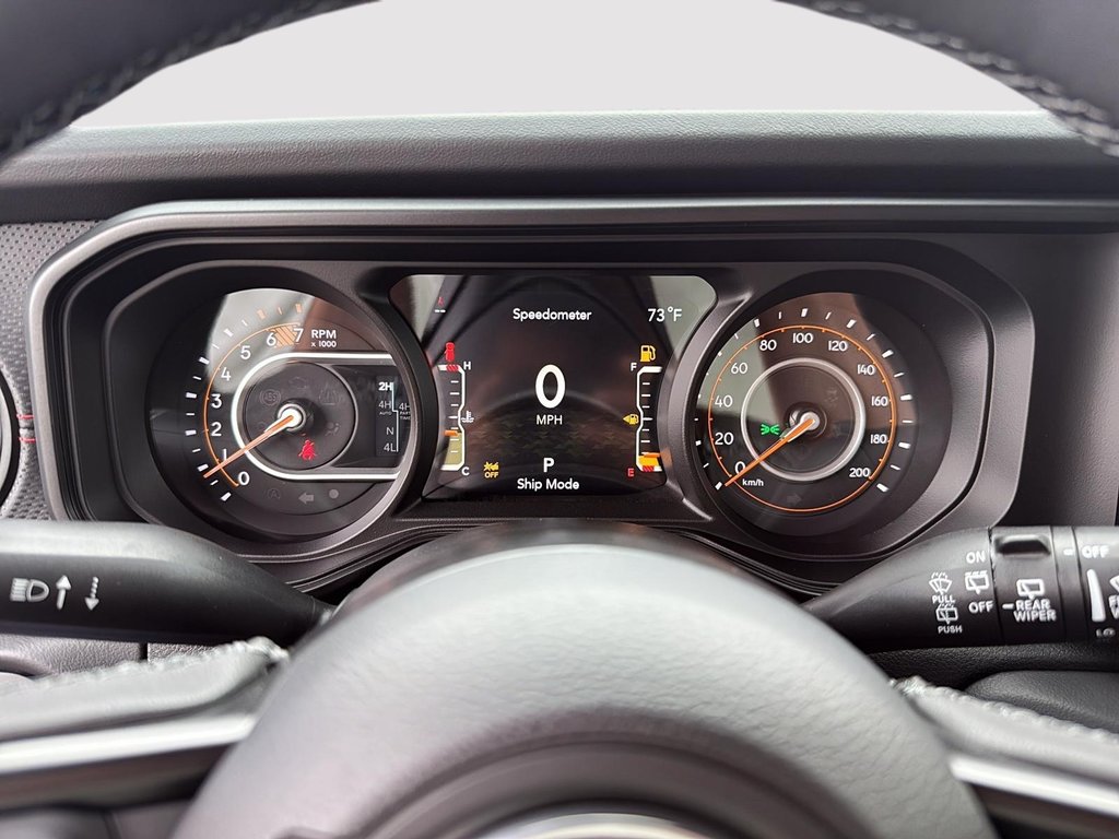 Jeep WRANGLER 4-Door RUBICON X 2025 à Sherbrooke, Québec - 13 - w1024h768px