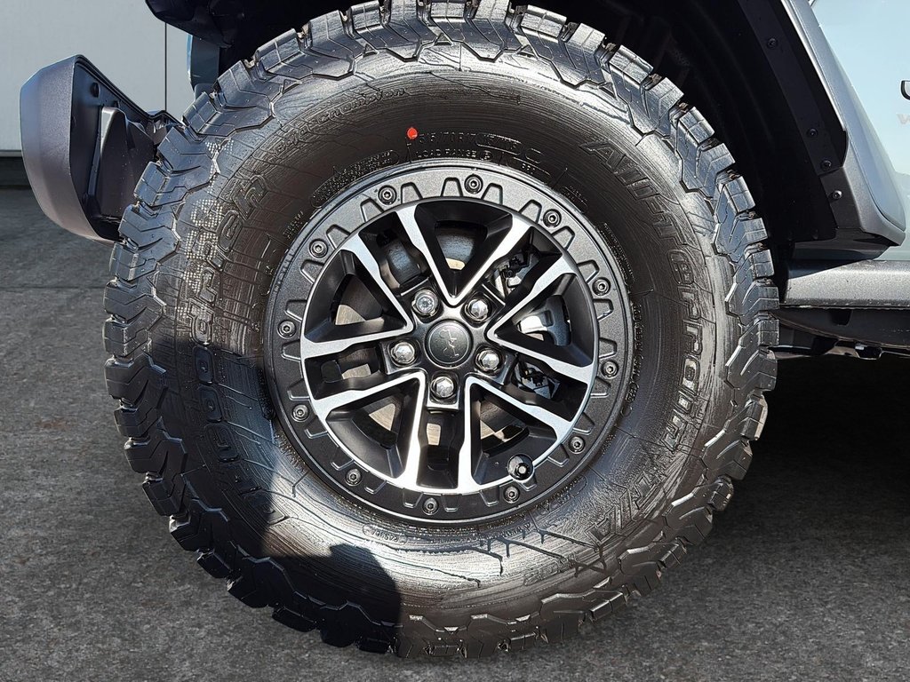 2025 Jeep WRANGLER 4-Door WILLYS in St-Jean-Sur-Richelieu, Quebec - 7 - w1024h768px