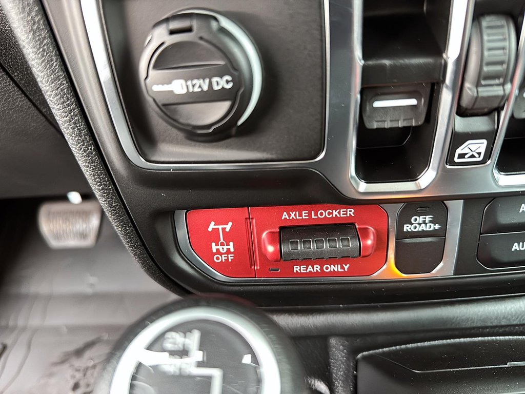 2025 Jeep Wrangler 4-Door WILLYS in Sherbrooke, Quebec - 16 - w1024h768px