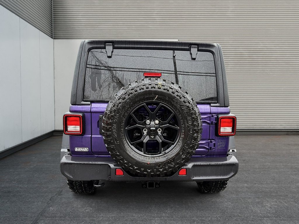 Jeep Wrangler 4-Door WILLYS 2026 à St-Jean-Sur-Richelieu, Québec - 3 - w1024h768px