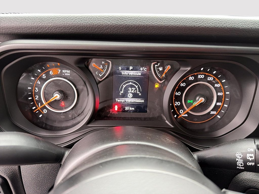 Jeep Wrangler 4-Door SPORT 2026 à St-Jean-Sur-Richelieu, Québec - 12 - w1024h768px