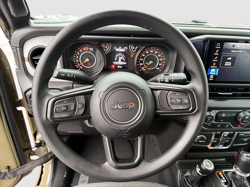 Jeep Wrangler 4-Door SPORT 2026 à St-Jean-Sur-Richelieu, Québec - 11 - w1024h768px